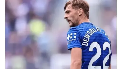 曼联欧冠止步16强，小组第三晋级欧联杯淘汰赛