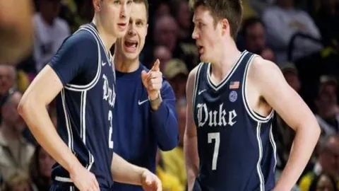 中国女子冰壶队世锦赛季军，晋级米兰冬奥会，2025年3月23日